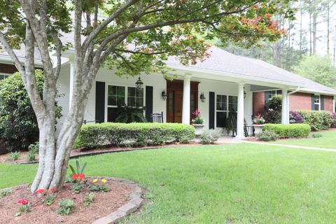 Single Family Residence in Hattiesburg MS 401 W Lake Rd..jpg