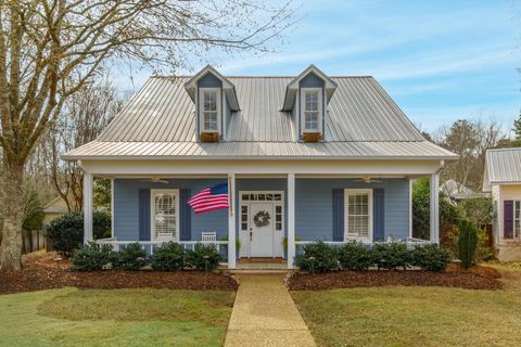Single Family Residence in Hattiesburg MS 33 Robin's Nest.jpg