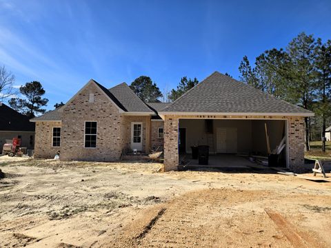 Single Family Residence in Hattiesburg MS 72 Copperfield.jpg