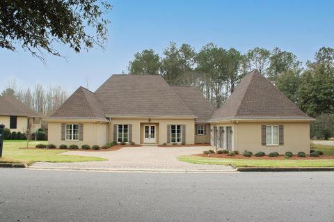 Single Family Residence in Hattiesburg MS 125 Wild Meadows.jpg