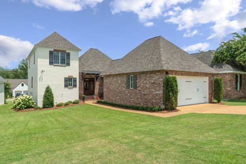 Single Family Residence in Hattiesburg MS 8 Sunset Cir..jpg