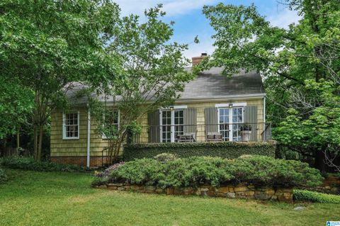 Single Family Residence in BIRMINGHAM AL 2030 22nd Court.jpg