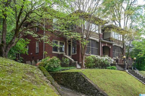 Condominium in BIRMINGHAM AL 1016 42nd Street #A.jpg