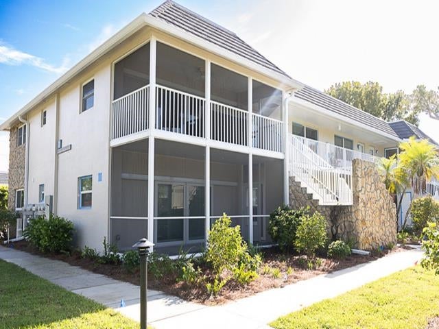 601 Periwinkle Way, Sanibel, FL 33957