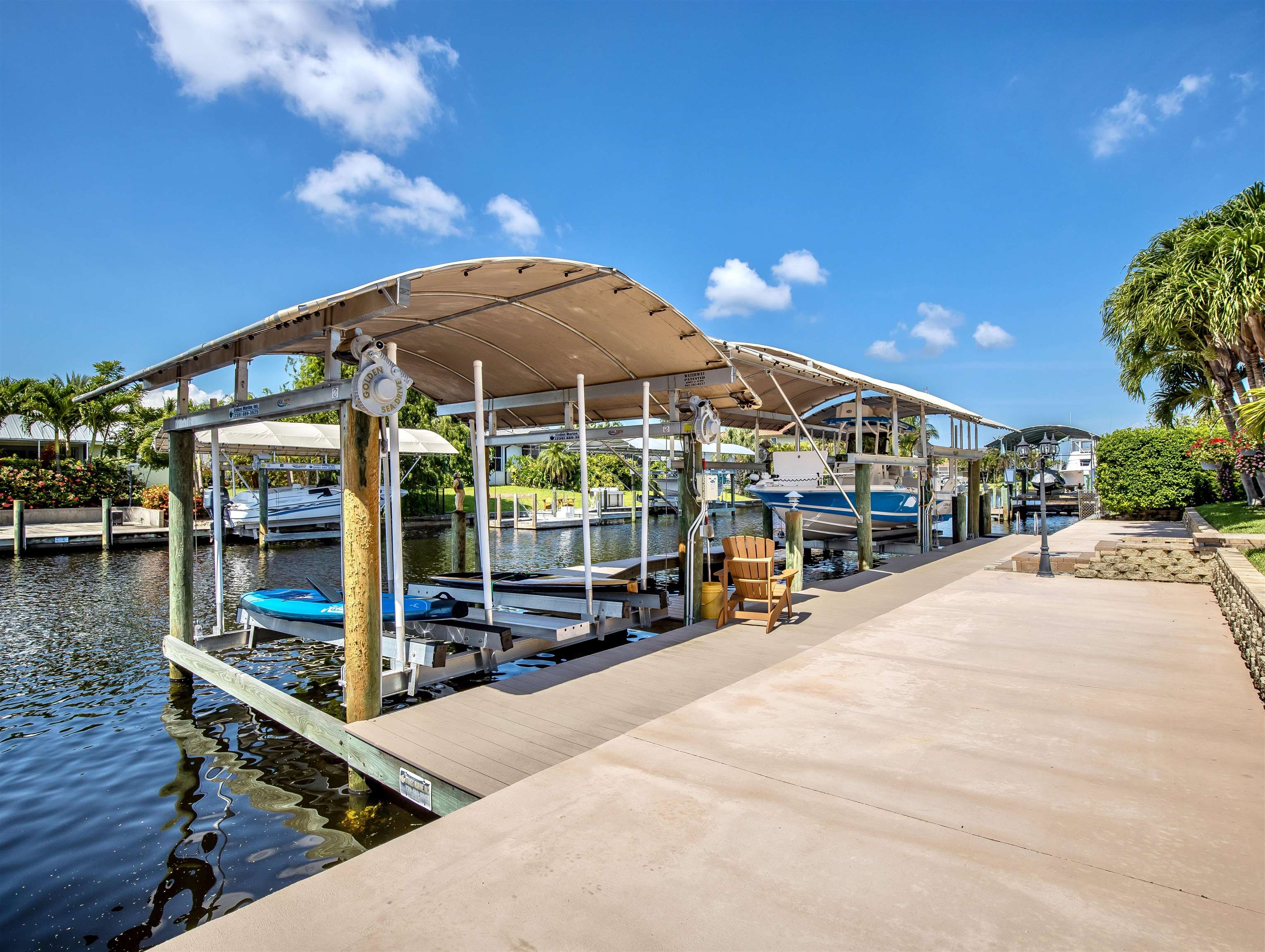 980 Bal Isle Dr, Fort Myers, FL 33919 photo