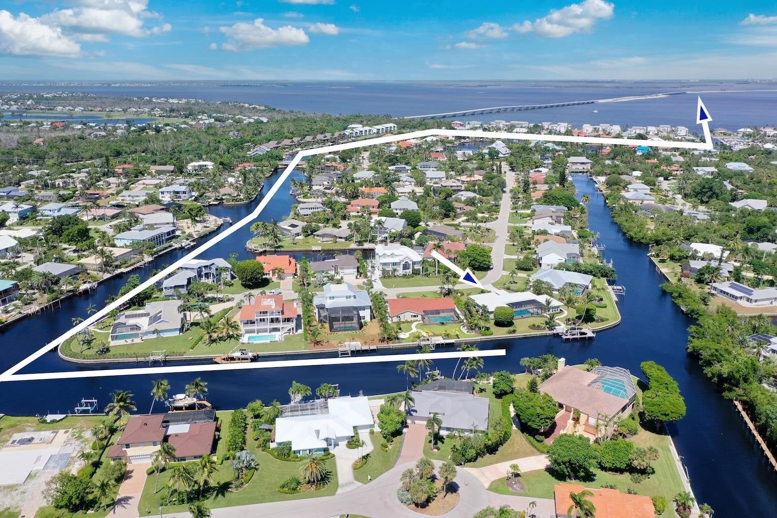 924 Kings Crown Dr, Sanibel, FL 33957 photo