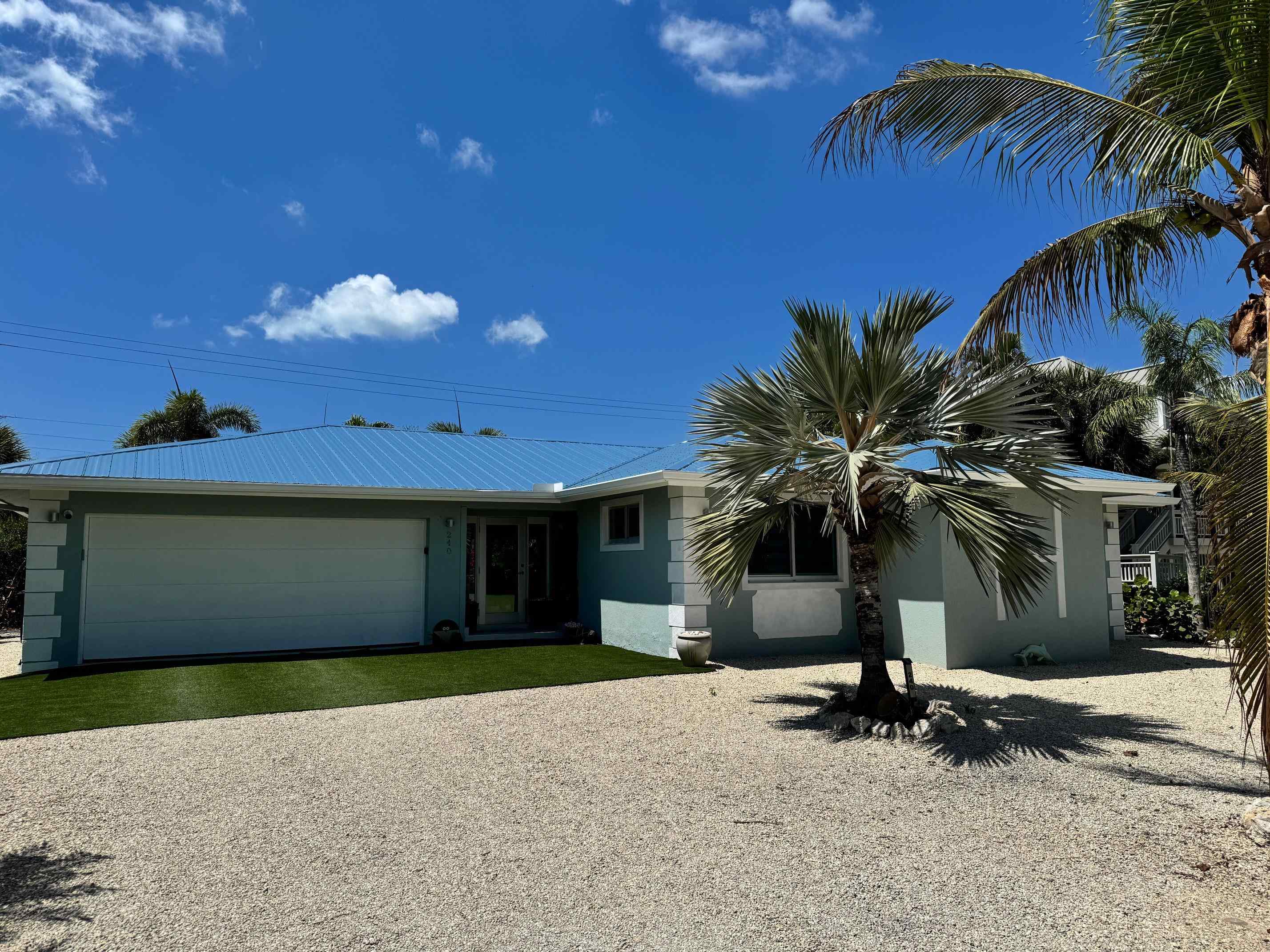 240 Southwinds Dr, Sanibel, FL 33957 photo