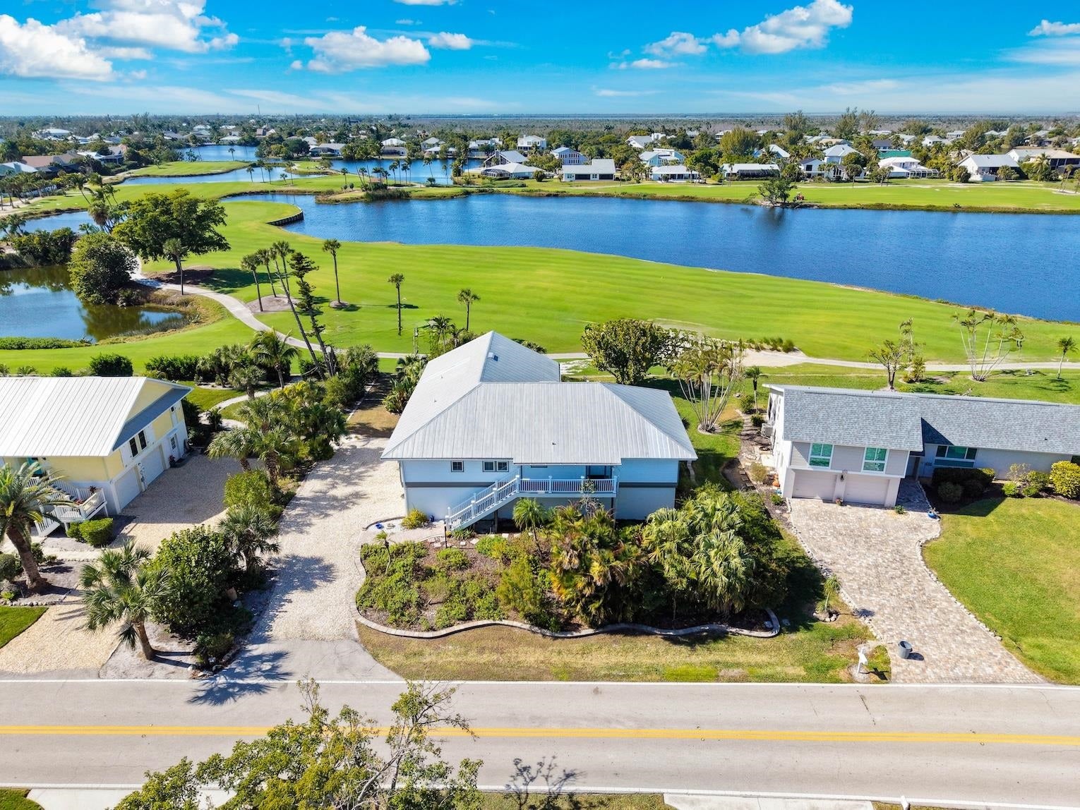 1167 Sand Castle Rd, Sanibel, FL 33957 photo