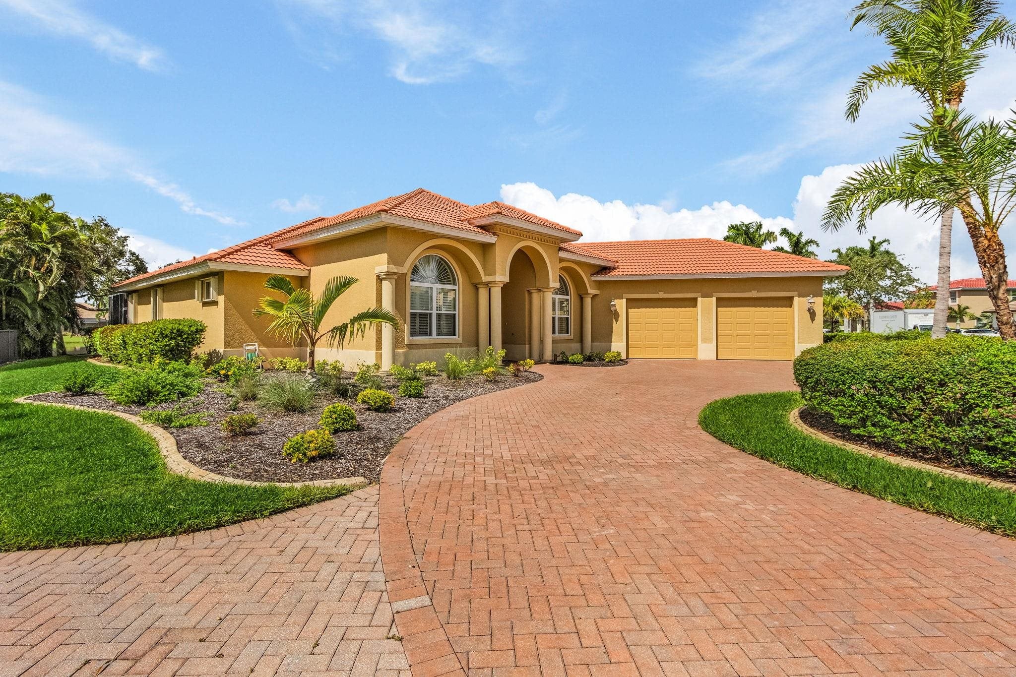 16056 Waterleaf Ln, Fort Myers, FL 33908 photo