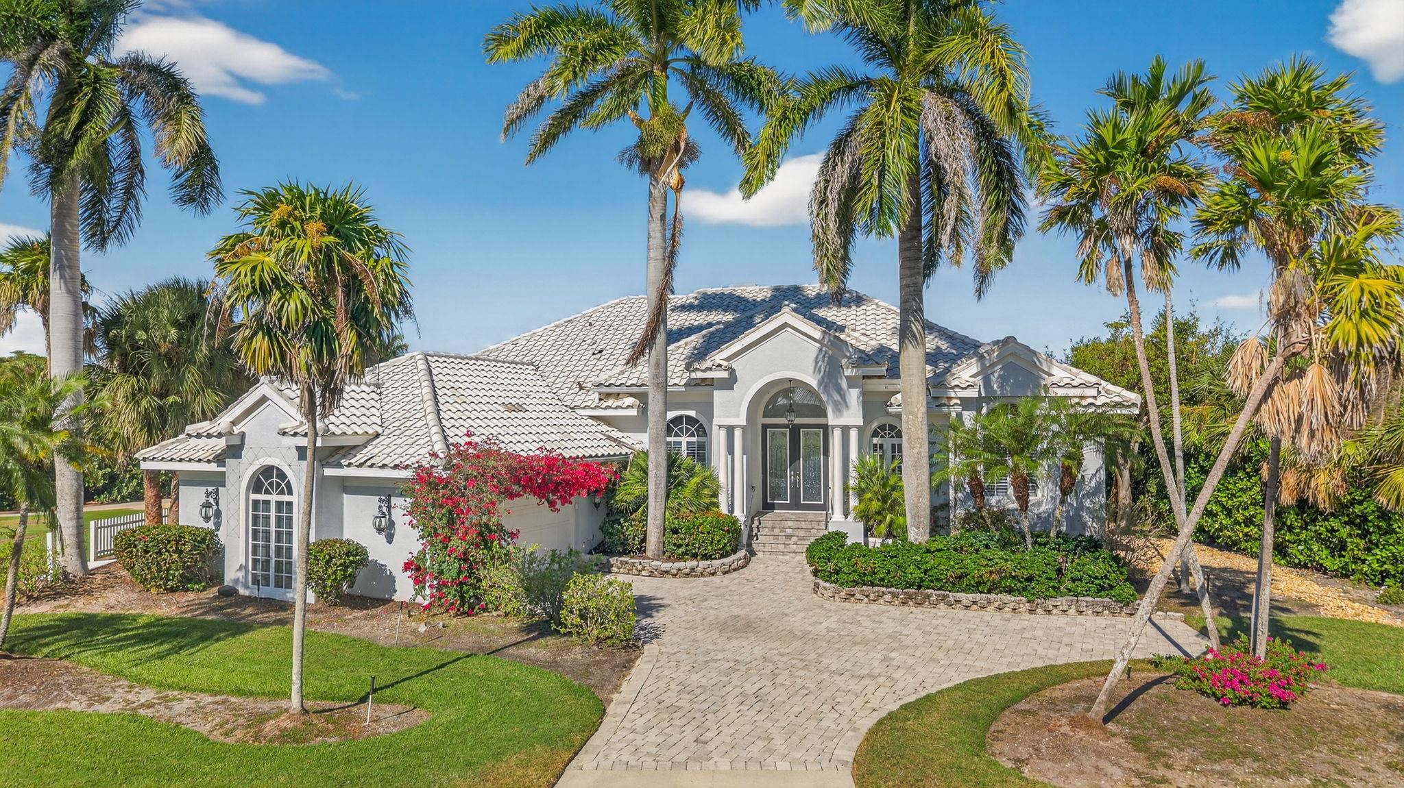 9008 Mockingbird Dr, Sanibel, FL 33957