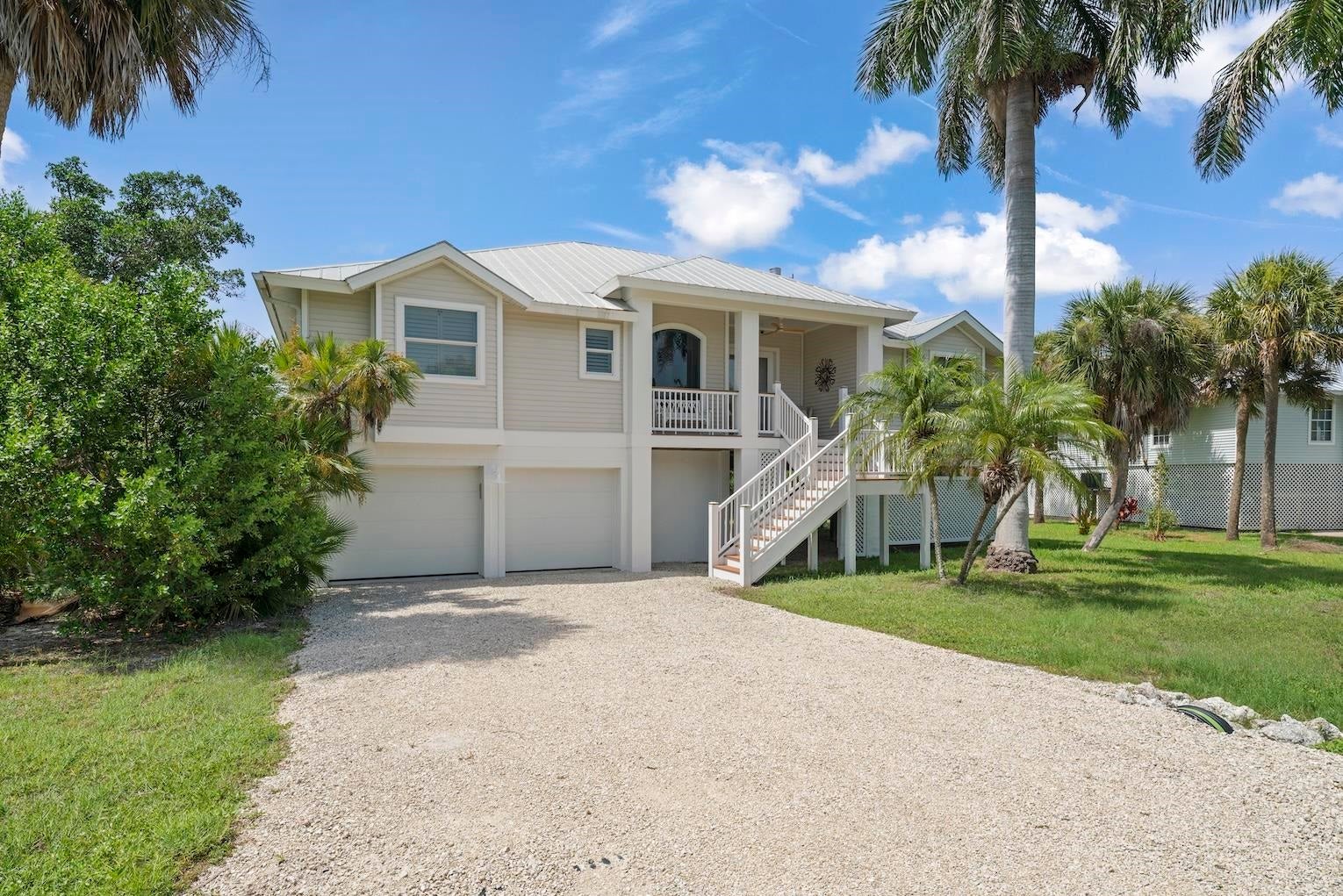 1858 Farm Trl, Sanibel, FL 33957 photo