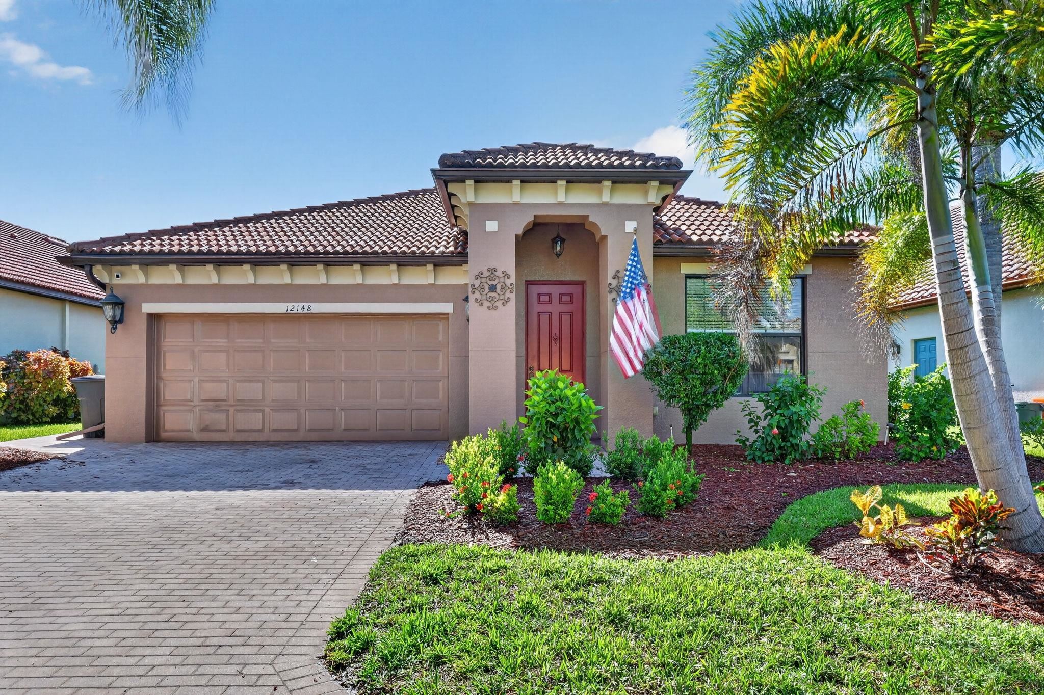 12148 Country Day Cir, Fort Myers, FL 33913 photo