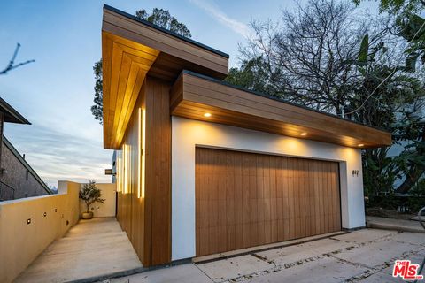  in Los Angeles CA 812 Avenue 37 Ave.jpg
