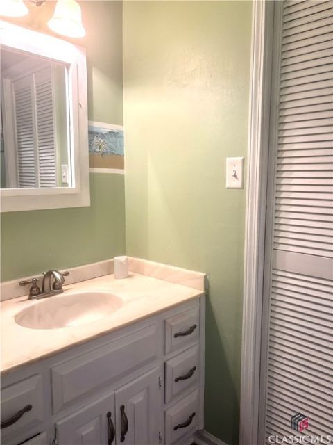 Single Family Residence in Bishop GA 2181 Whippoorwill Road 10.jpg