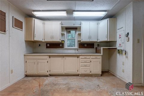 Single Family Residence in Monroe GA 4690 Bold Springs Road 54.jpg