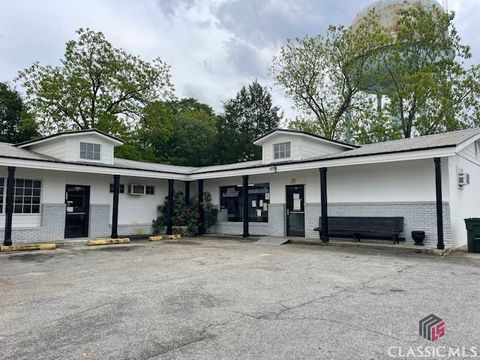  in Rochelle GA 450 Stephens Street.jpg
