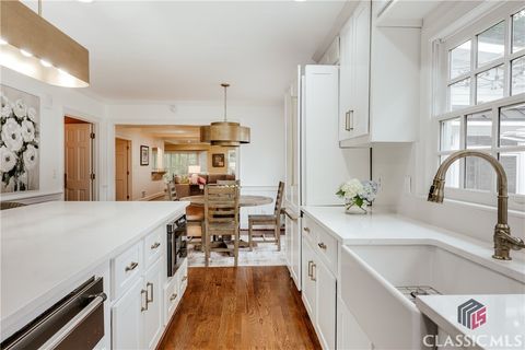 Single Family Residence in Athens GA 155 Wexford Place 8.jpg