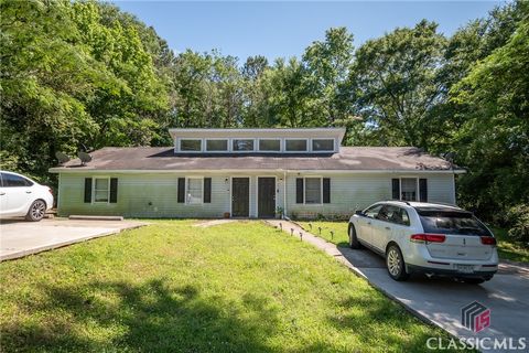 Duplex in Athens GA 100 Sayemore Drive.jpg