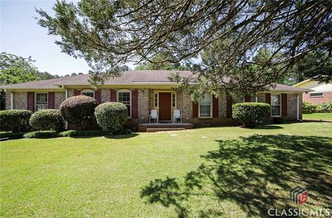 Duplex in Athens GA 160 Jockey Club Drive.jpg
