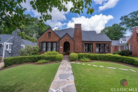 Single Family Residence in Athens GA 430 Milledge Circle.jpg