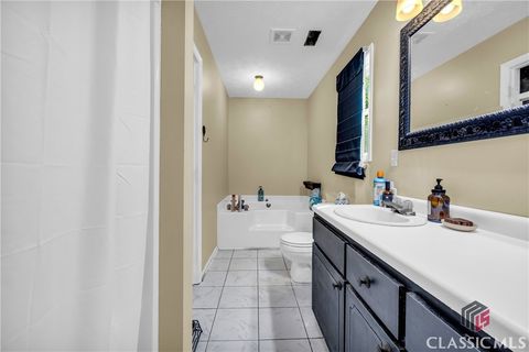 Single Family Residence in Watkinsville GA 1250 Tappan Spur Rd 13.jpg