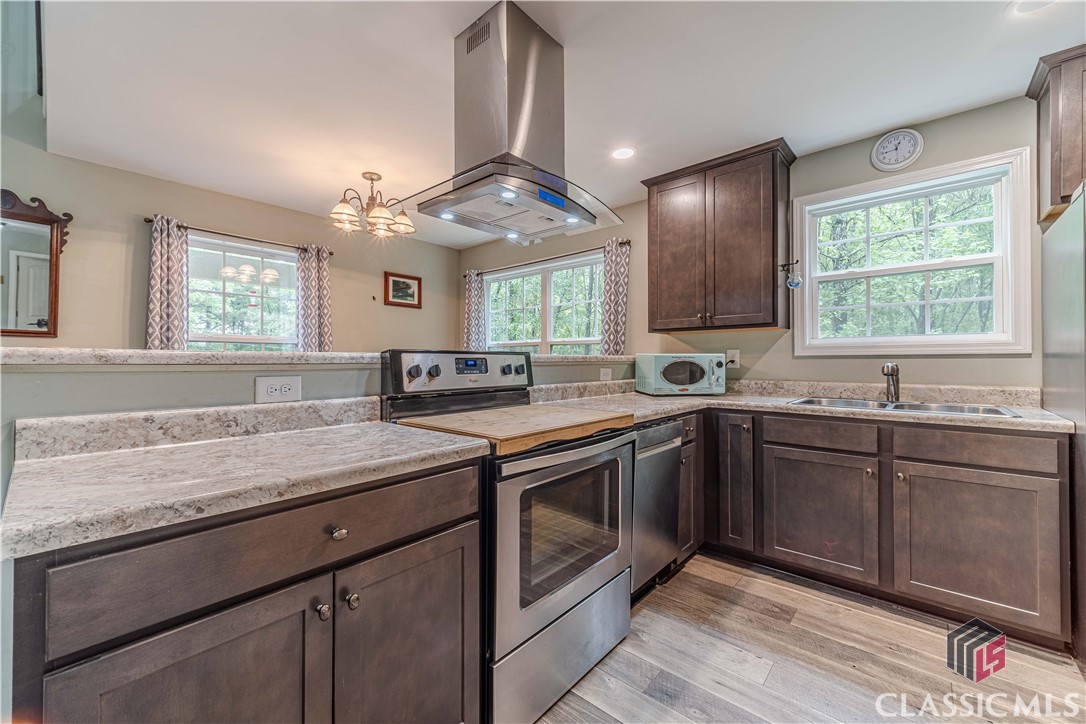Single Family Residence in Monroe GA 1430 Mt Vernon Road 6.jpg