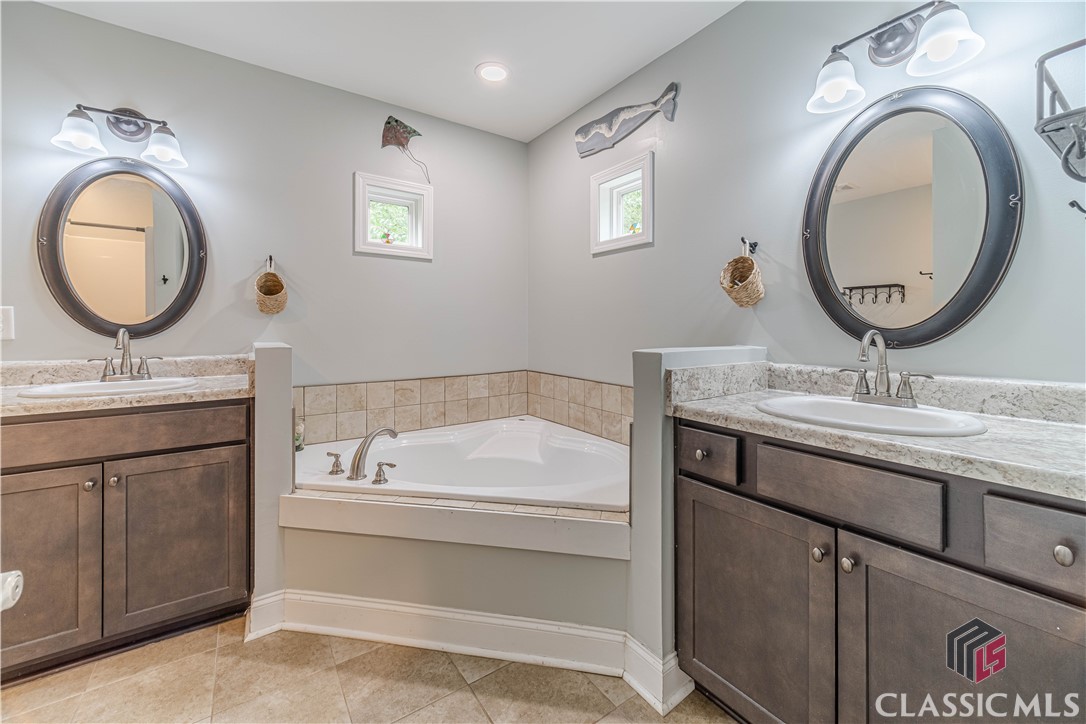 Single Family Residence in Monroe GA 1430 Mt Vernon Road 22.jpg