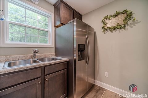 Single Family Residence in Monroe GA 1430 Mt Vernon Road 7.jpg