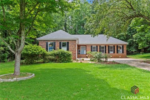 Single Family Residence in Bogart GA 190 W Huntington Road.jpg