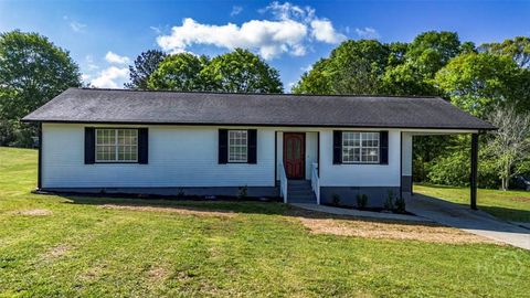Single Family Residence in Monroe GA 243 Doster Avenue.jpg