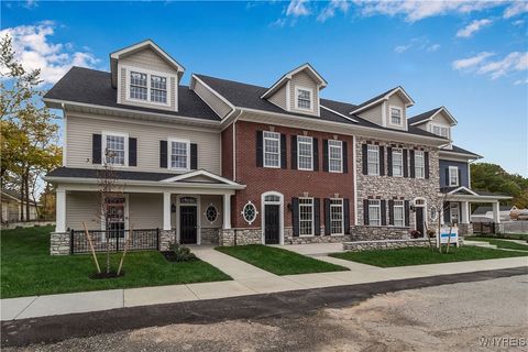 Townhouse in Williamsville NY 106 D California.jpg