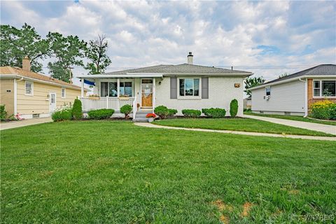 Single Family Residence in Buffalo NY 24 Ceil Drive.jpg