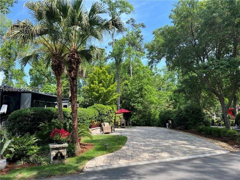  in Hilton Head Island SC 133 Arrow Rd., #105 Rd.jpg