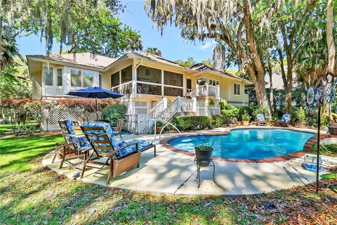 Single Family Residence in Hilton Head Island SC 38 Haul Away.jpg