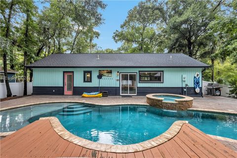 Single Family Residence in Hilton Head Island SC 7 Heron Street.jpg
