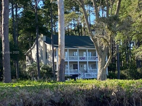 Single Family Residence in Daufuskie Island SC 43 Aprils Way.jpg