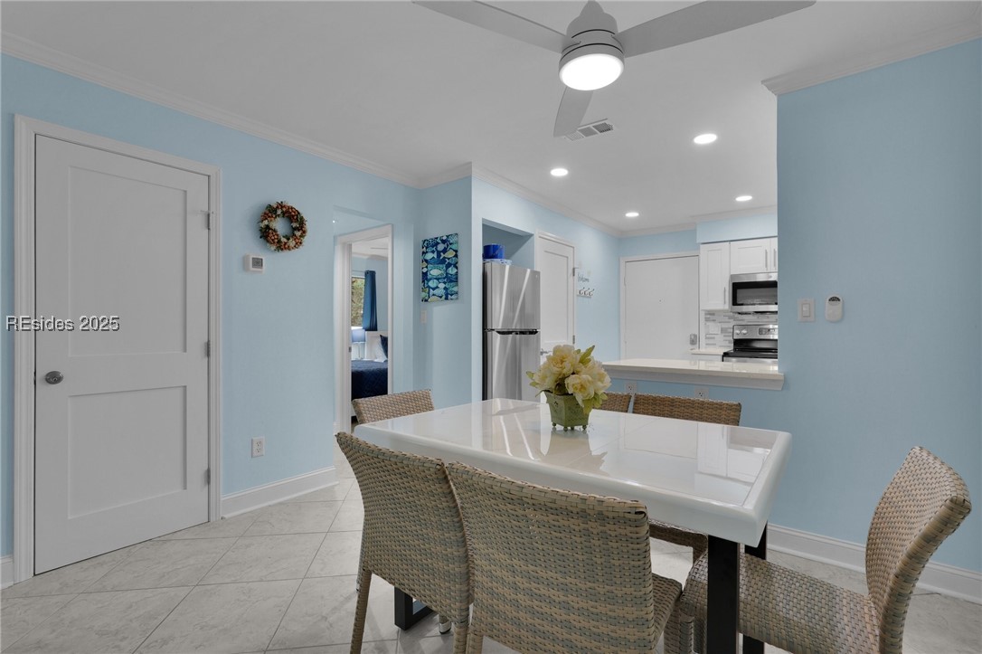 Condominium in Hilton Head Island SC 45 Folly Field Road #16F 8.jpg
