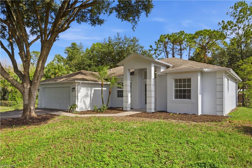 2645 12 Ave, Naples, FL 34117 photo
