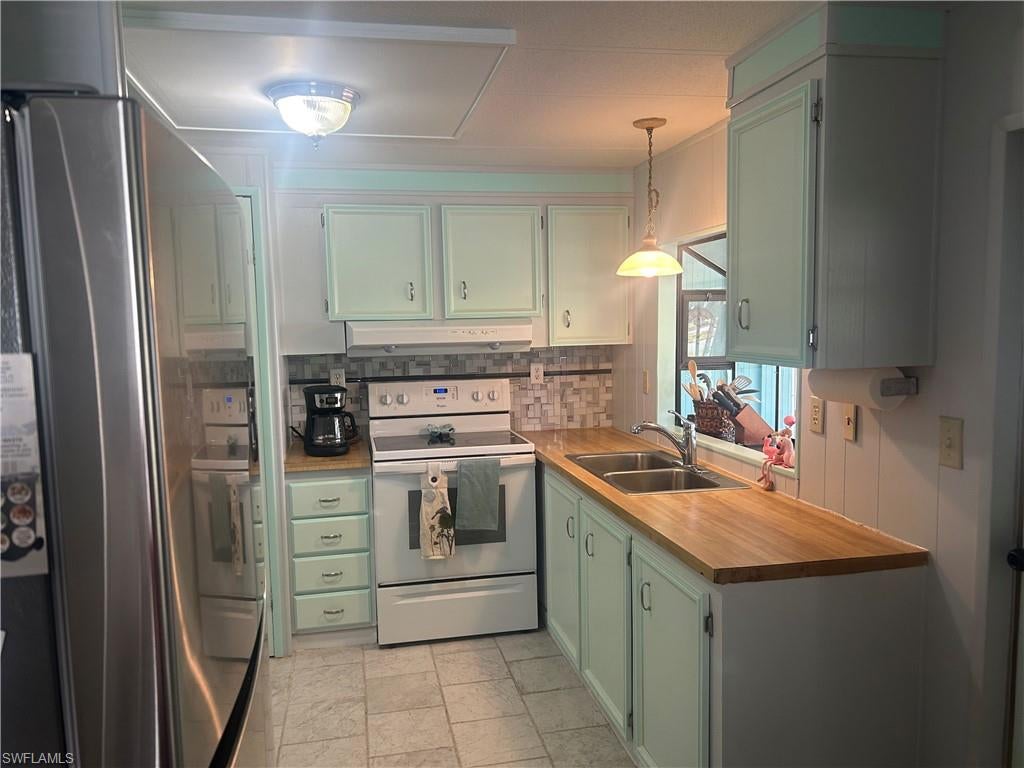 221 Indian Key Ln, Naples, FL 34114