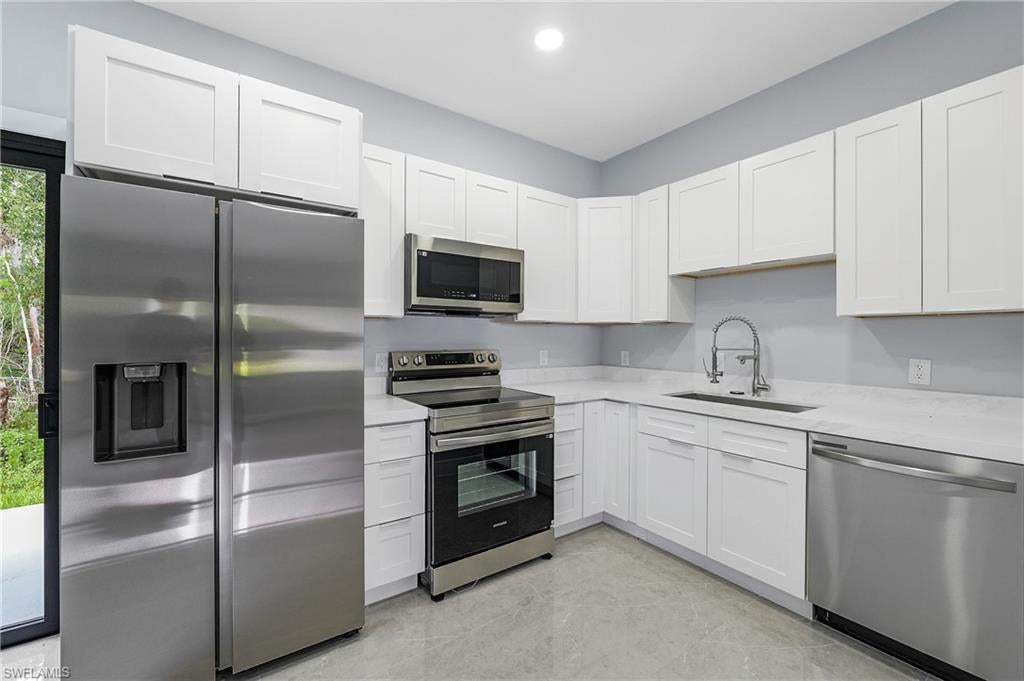 2677 62 Ave, Naples, FL 34120 photo
