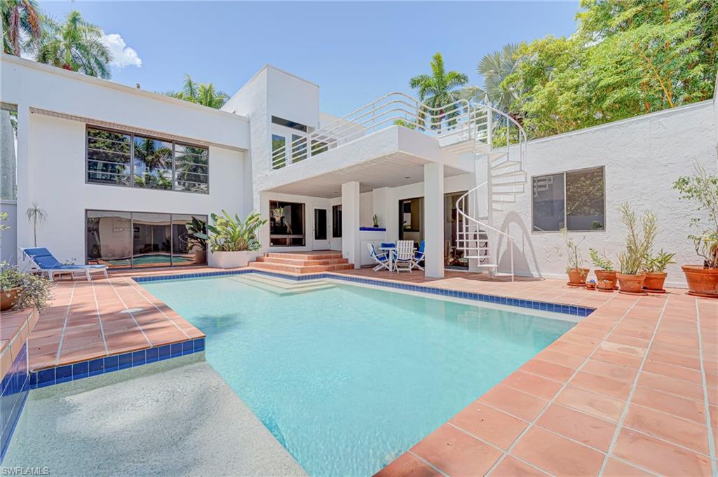 1215 Caloosa Dr, Fort Myers, FL 33901 photo