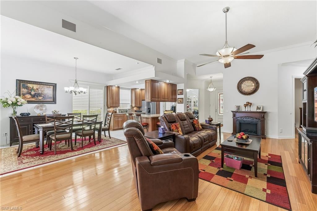 4605 Navassa Ln, Naples, FL 34119 photo