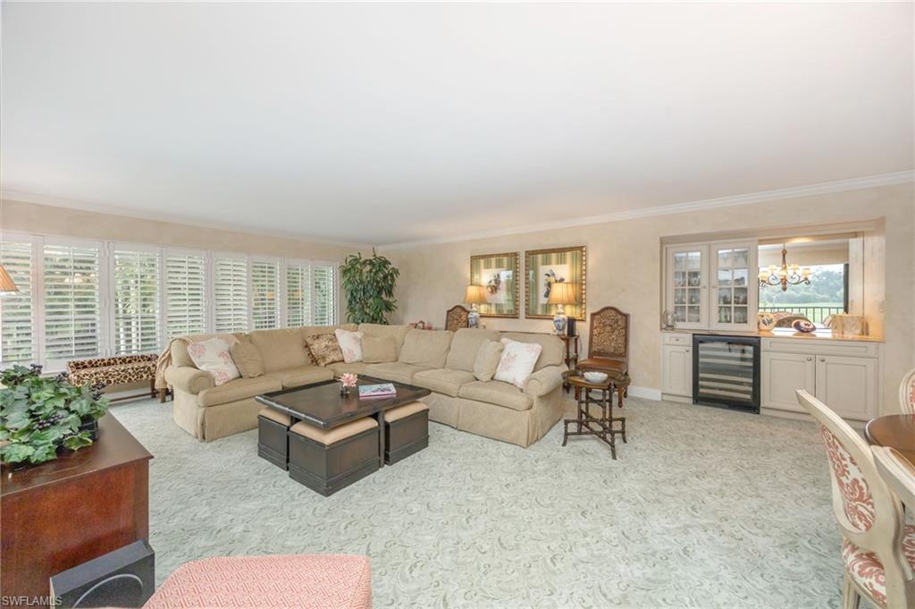 225 Wildwood Ln, Naples, FL 34105 photo