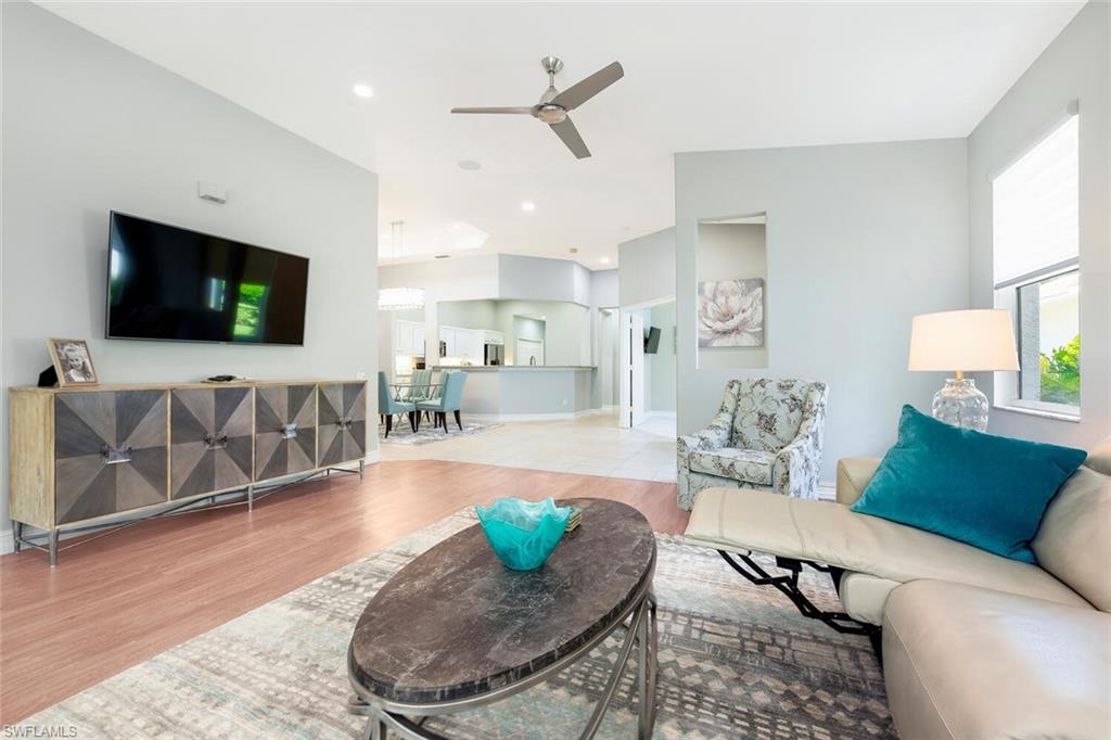 682 Catamaran Ct, Naples, FL 34110 photo