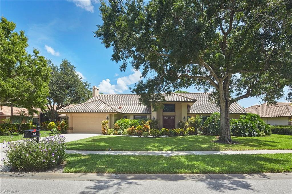 208 Silverado Dr, Naples, FL 34119