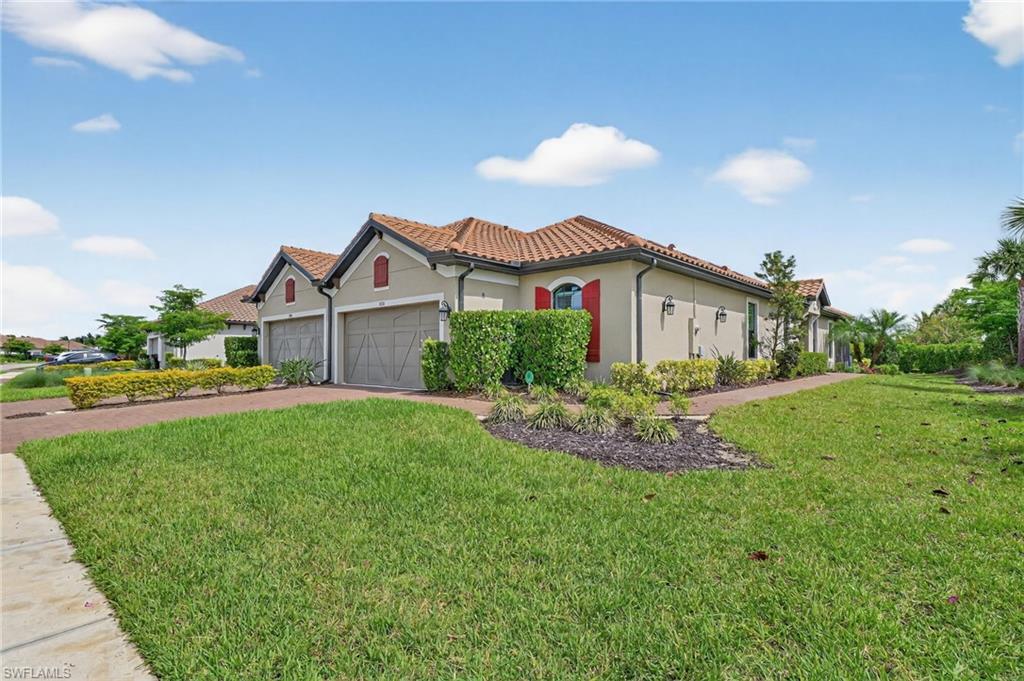 15234 Tolmino St, Naples, FL 34114 photo
