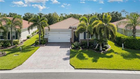 Single Family Residence in ALVA FL 15140 Yellow Wood DR.jpg