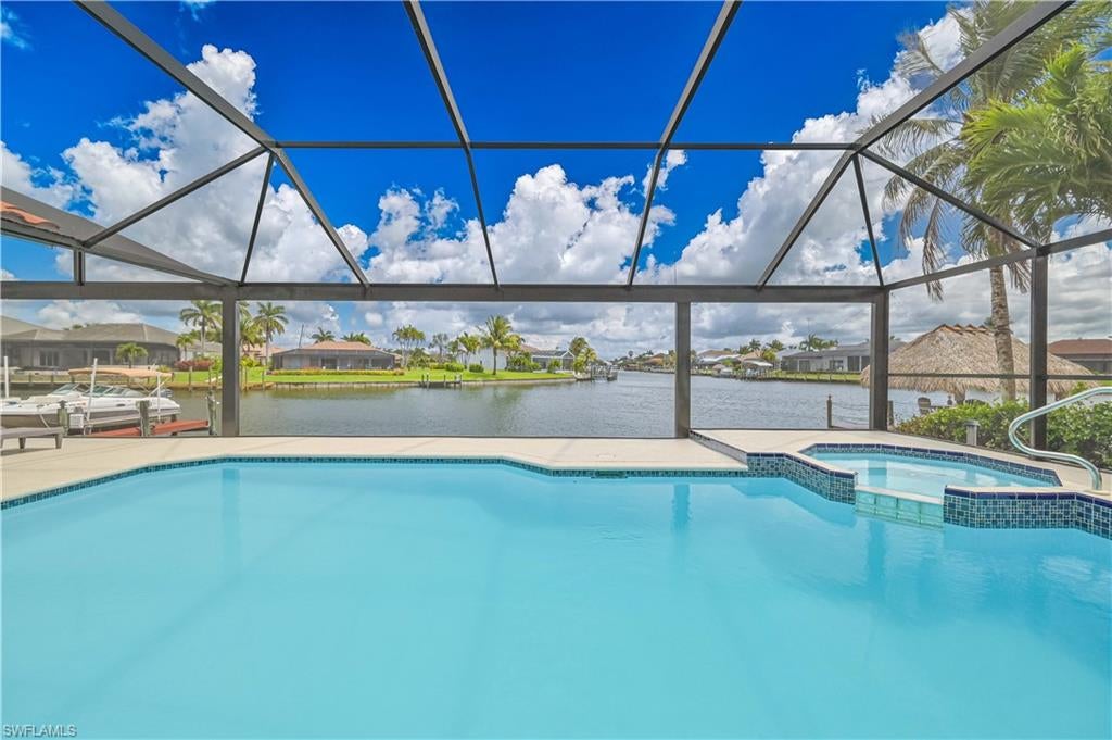5019 20 Pl, Cape Coral, FL 33914