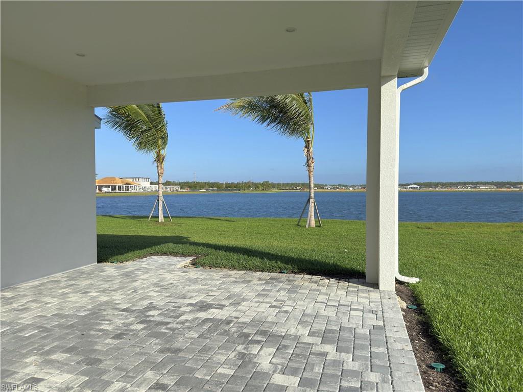 9077 Wisteria Way, Naples, FL 34114 photo