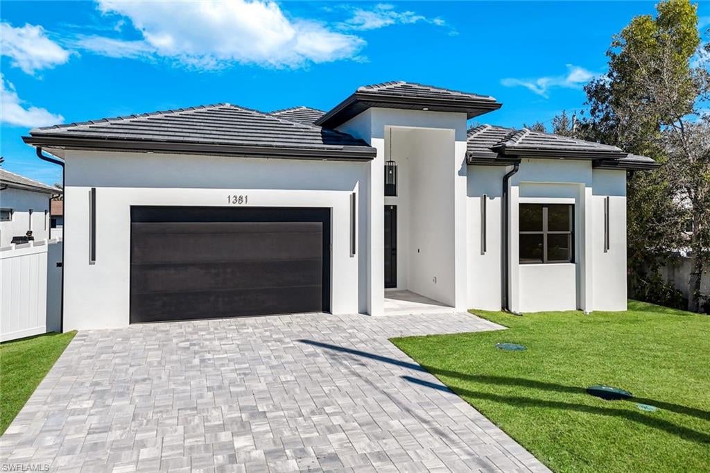 1369 Trail Terrace Dr, Naples, FL 34103 photo